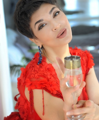 Проститутка Дина